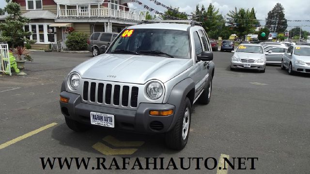 Jeep Liberty LT Tv-dvdleathersunroof3rowcarfax Available SUV