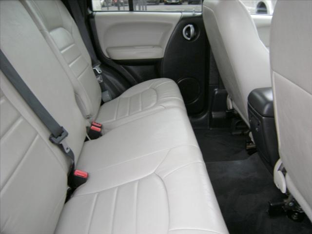 Jeep Liberty 2004 photo 5