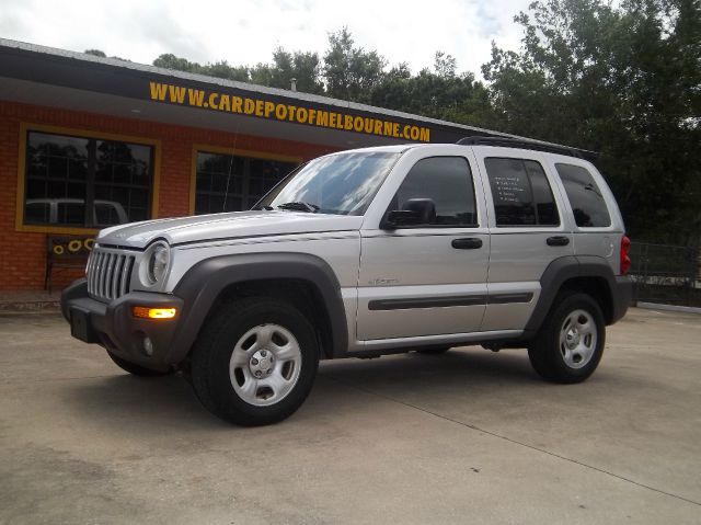 Jeep Liberty 2004 photo 1