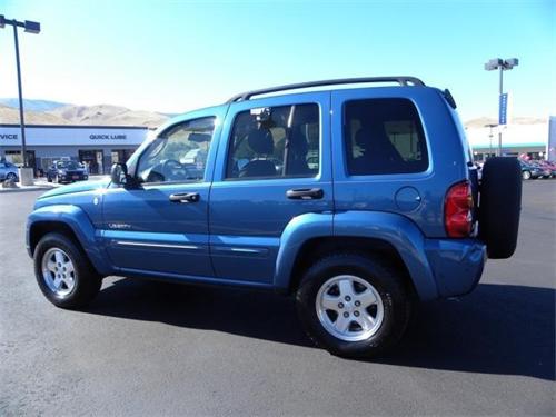 Jeep Liberty 2004 photo 1