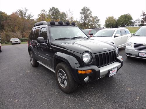 Jeep Liberty 2004 photo 4