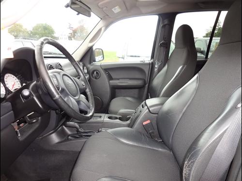 Jeep Liberty 2004 photo 5