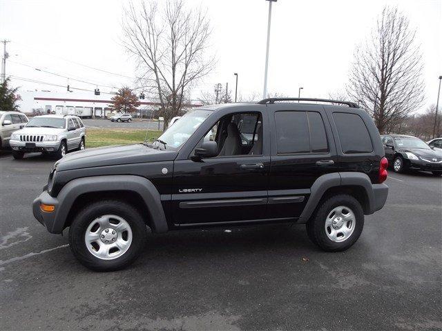 Jeep Liberty 2004 photo 3