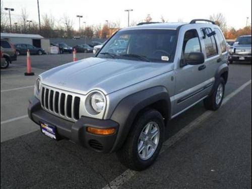 Jeep Liberty 2004 photo 2