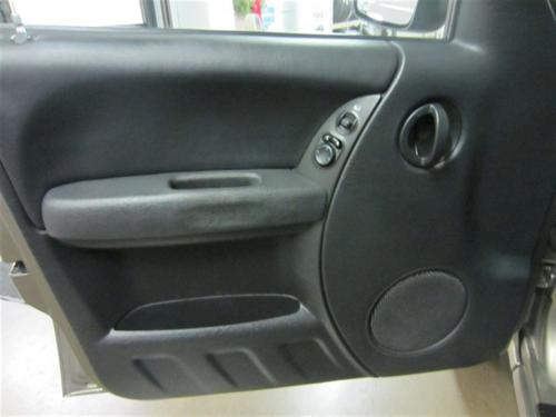 Jeep Liberty 2004 photo 1