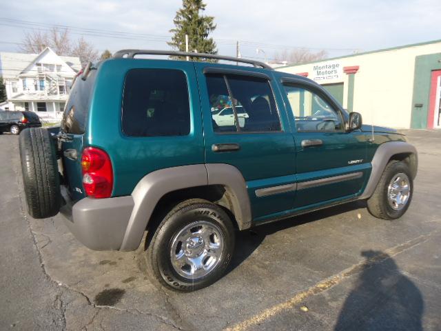 Jeep Liberty 2004 photo 3