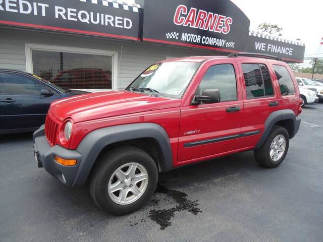 Jeep Liberty 2004 photo 2