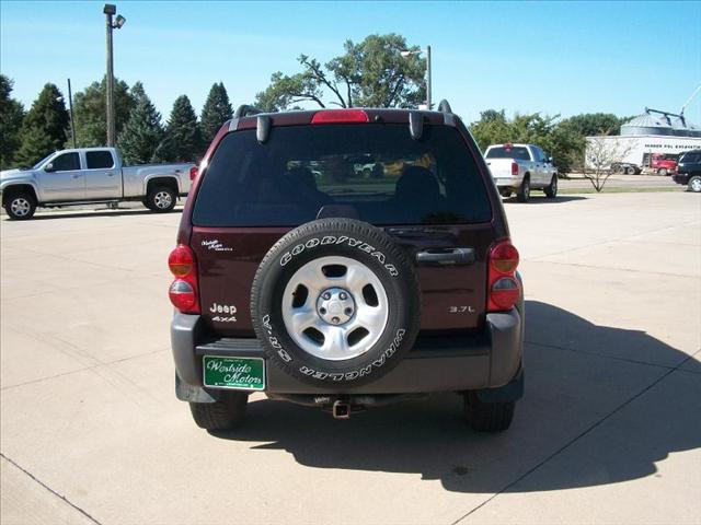 Jeep Liberty 2004 photo 3