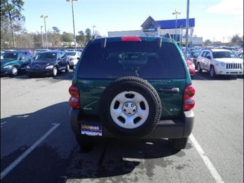 Jeep Liberty 2004 photo 4