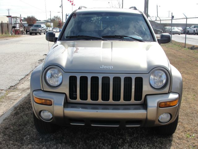 Jeep Liberty 2004 photo 1