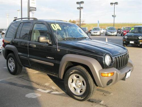 Jeep Liberty 2004 photo 1