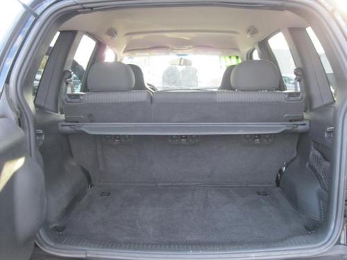 Jeep Liberty 2004 photo 2