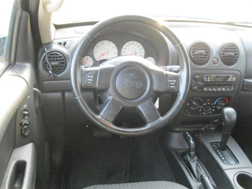 Jeep Liberty 2004 photo 5