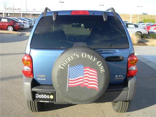 Jeep Liberty 2004 photo 2