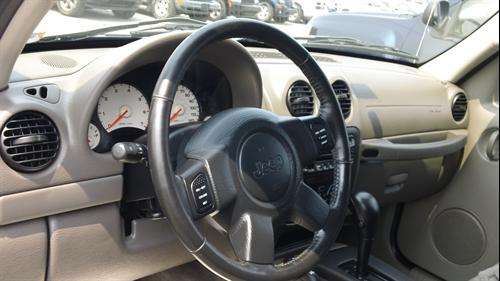 Jeep Liberty 2004 photo 5