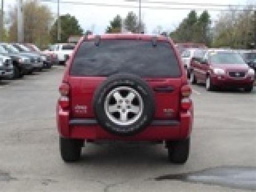 Jeep Liberty 2005 photo 3