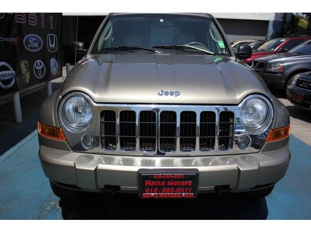 Jeep Liberty 2005 photo 1