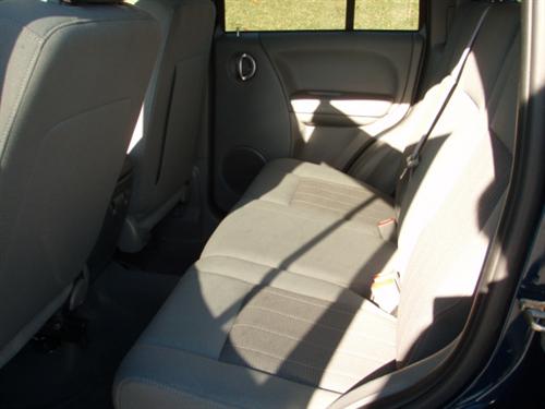 Jeep Liberty 2005 photo 4
