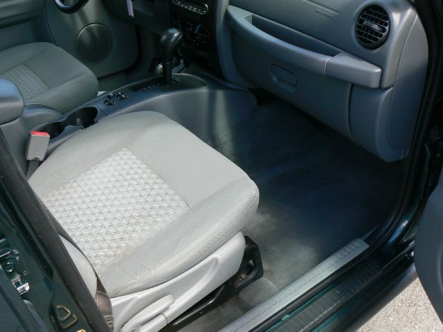 Jeep Liberty 2005 photo 1