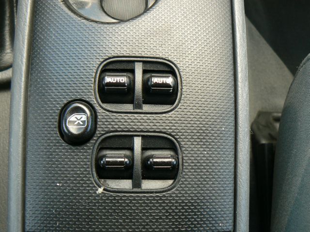 Jeep Liberty 2005 photo 15