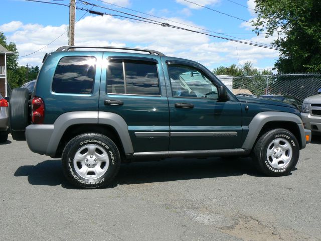 Jeep Liberty 2005 photo 7