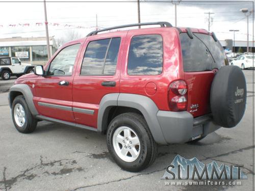 Jeep Liberty 2005 photo 5