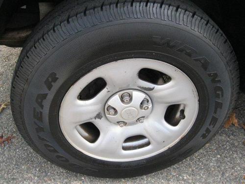 Jeep Liberty 2005 photo 1