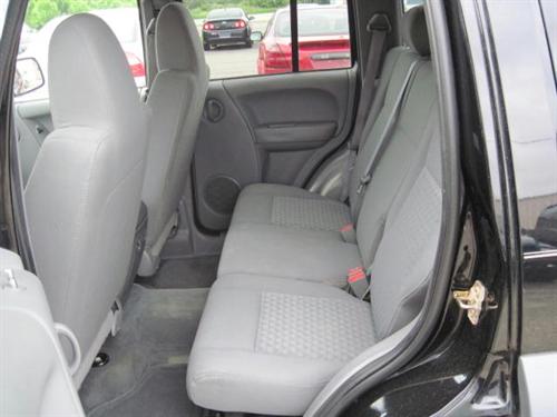 Jeep Liberty 2005 photo 3