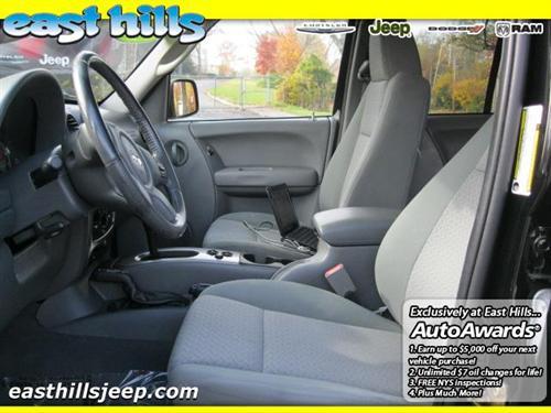 Jeep Liberty 2005 photo 1