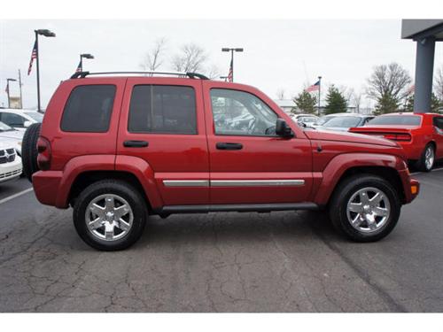 Jeep Liberty 2005 photo 1