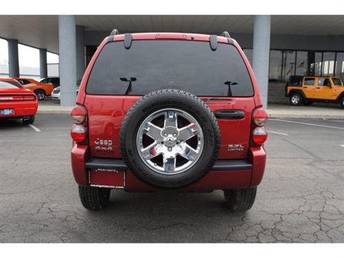 Jeep Liberty 2005 photo 4