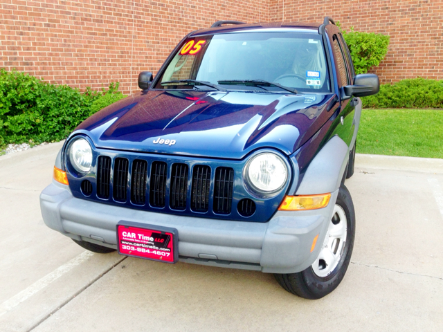 Jeep Liberty 2005 photo 1