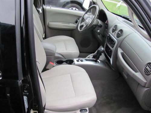 Jeep Liberty 2005 photo 1