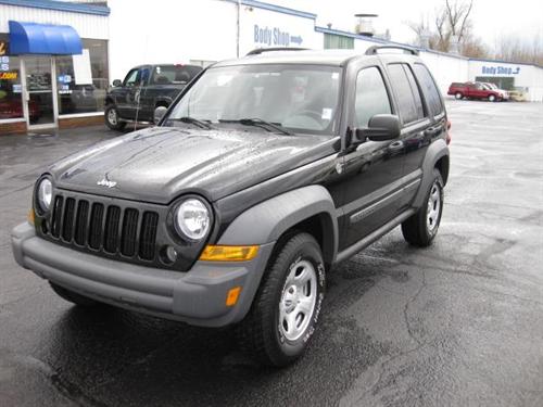 Jeep Liberty 2005 photo 1