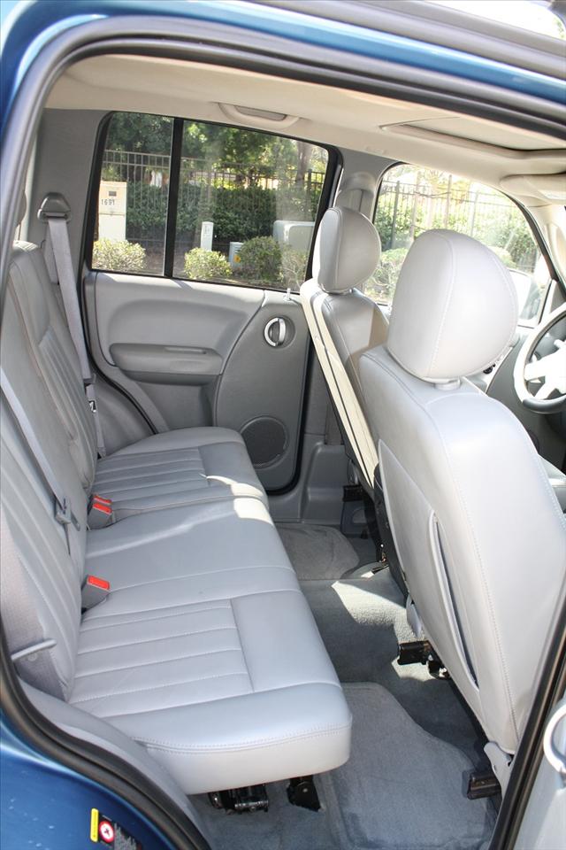 Jeep Liberty 2005 photo 1
