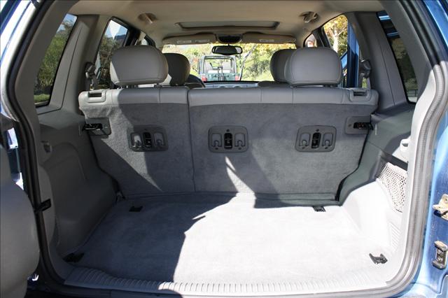 Jeep Liberty 2005 photo 4
