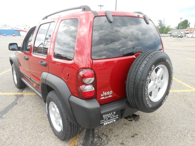 Jeep Liberty 2005 photo 1
