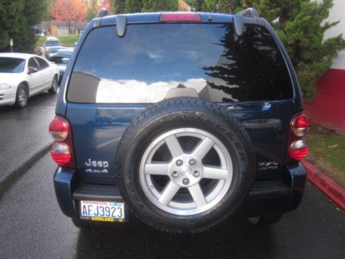 Jeep Liberty 2005 photo 1