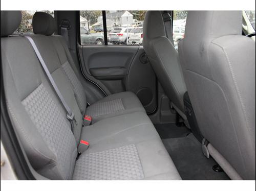 Jeep Liberty 2005 photo 1