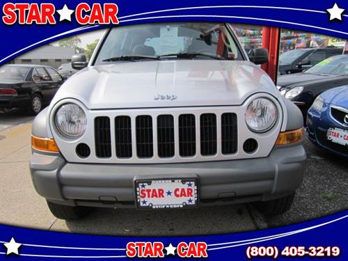 Jeep Liberty 2005 photo 2