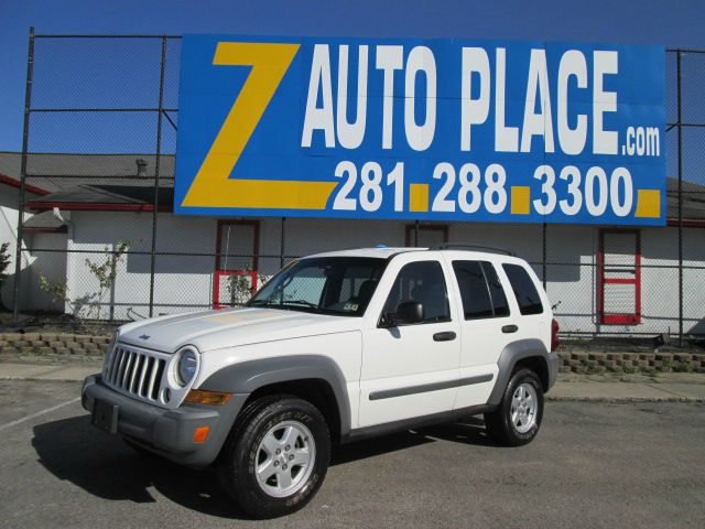Jeep Liberty 2005 photo 3