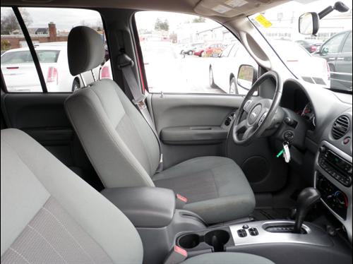 Jeep Liberty 2005 photo 1