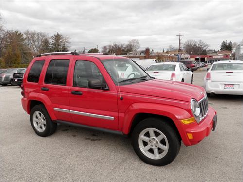 Jeep Liberty 2005 photo 3