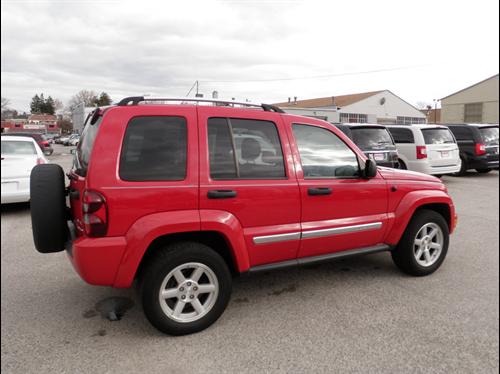 Jeep Liberty 2005 photo 5