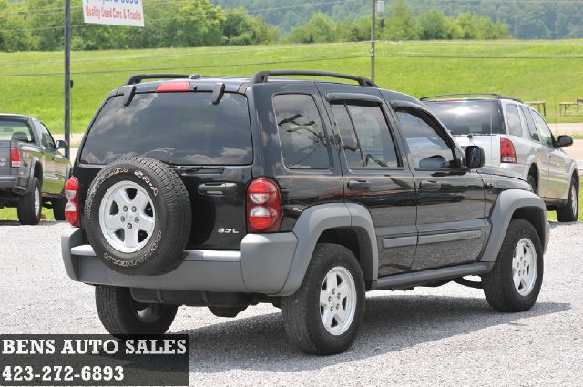 Jeep Liberty Elk Conversion Van SUV