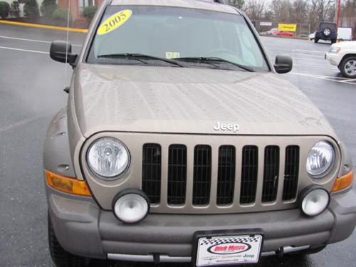 Jeep Liberty 2005 photo 5
