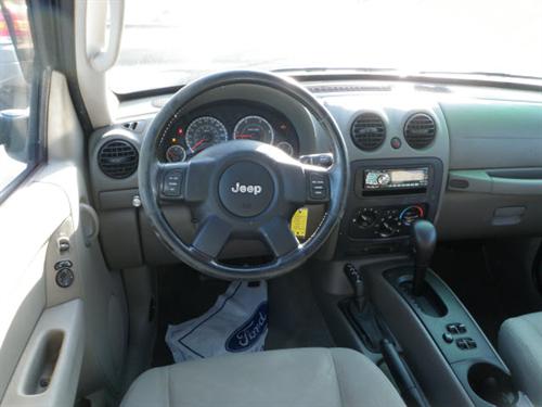 Jeep Liberty 2005 photo 1