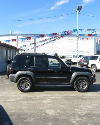 Jeep Liberty 2005 photo 1