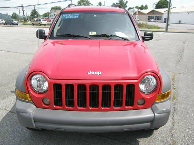 Jeep Liberty 2005 photo 4