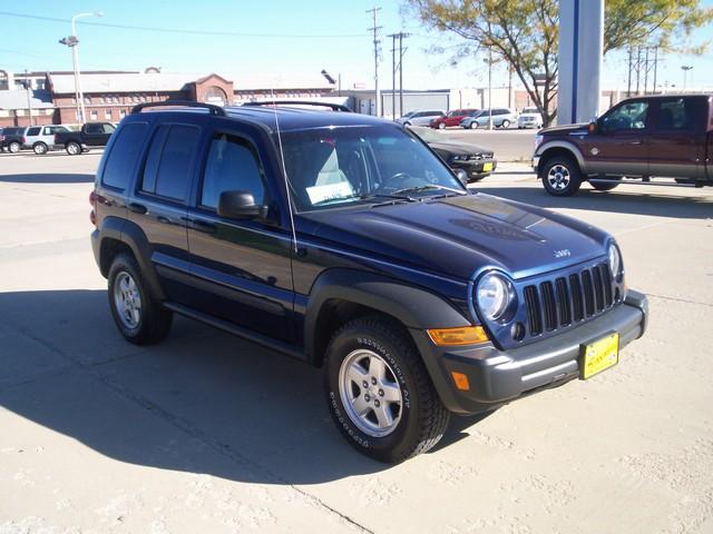 Jeep Liberty 2006 photo 4